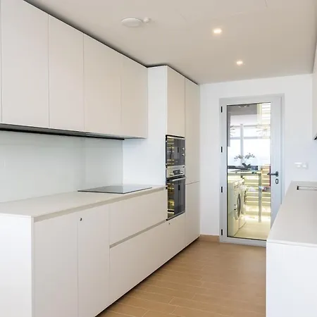 Ensuite Penthouse Panoramic Sea View With Jacuzzi Fuengirola