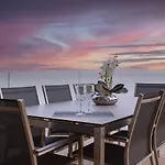 Ensuite Penthouse Panoramic Sea View With Jacuzzi شقة فوينخيرولا