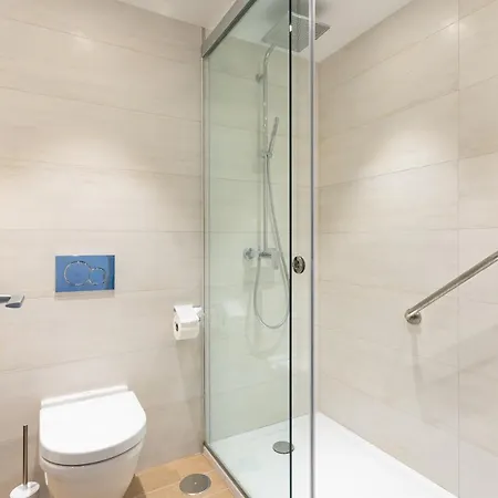 Ensuite Penthouse Panoramic Sea View With Jacuzzi