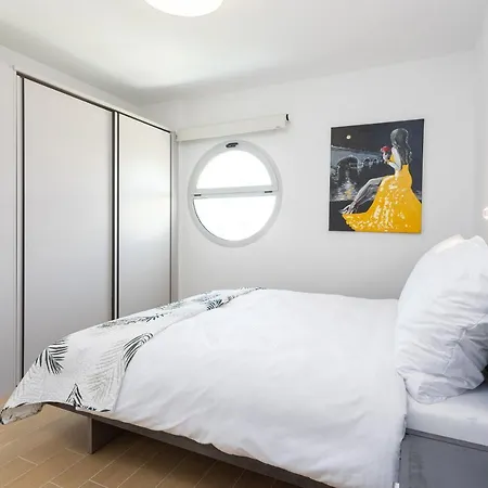 דירה Ensuite Penthouse Panoramic Sea View With Jacuzzi *