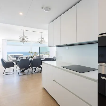 Ensuite Penthouse Panoramic Sea View With Jacuzzi *