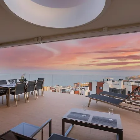 Ensuite Penthouse Panoramic Sea View With Jacuzzi 아파트 푸엔히롤라
