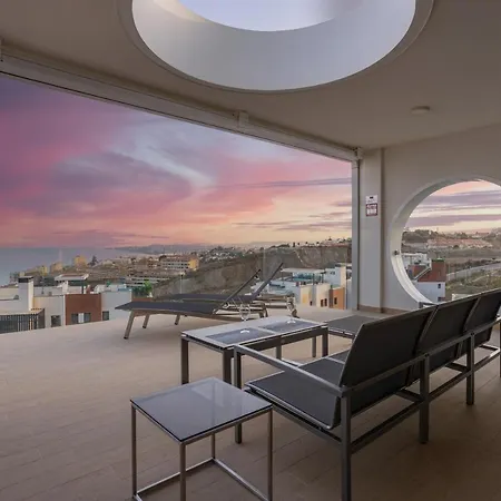 דירה Ensuite Penthouse Panoramic Sea View With Jacuzzi *
