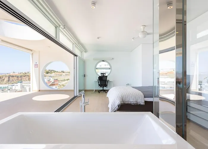 Lägenhet Ensuite Penthouse Panoramic Sea View With Jacuzzi Fuengirola